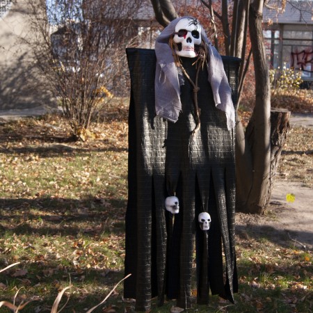 Декор для хеллоуїну Смерть (130см) чорний з сірим 11677