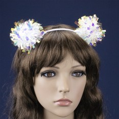 Обруч новогодний Зимнее сияние с помпонами 13909