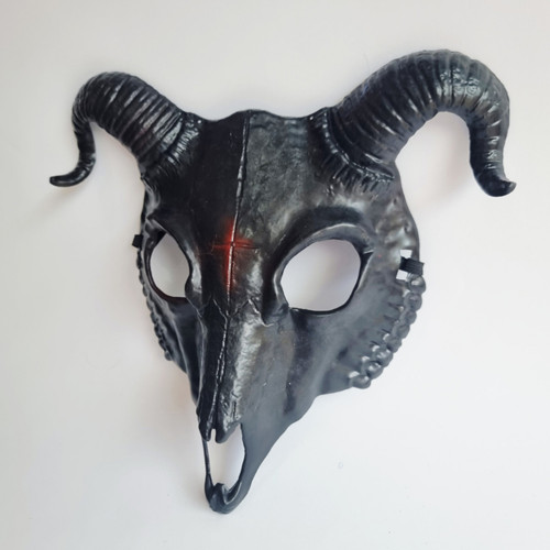 Маска Коза пластик (чорная)