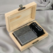 Камені для віскі Stones у дерев'яній скриньці (сірі)