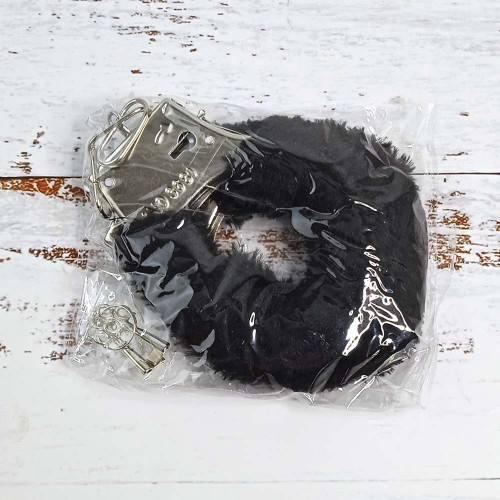 Наручники меховые без коробки (черные)