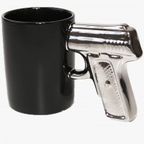 Чашка Пистолет (черная с серебром) 9065