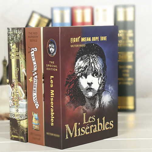 Книга сейф з сторінками Л. Керролл