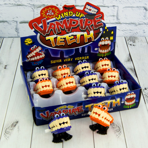 Заводна іграшка Зуби