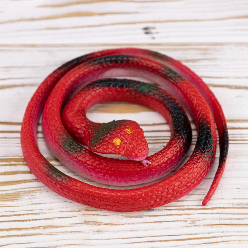Гумова змія 75см (червона)
