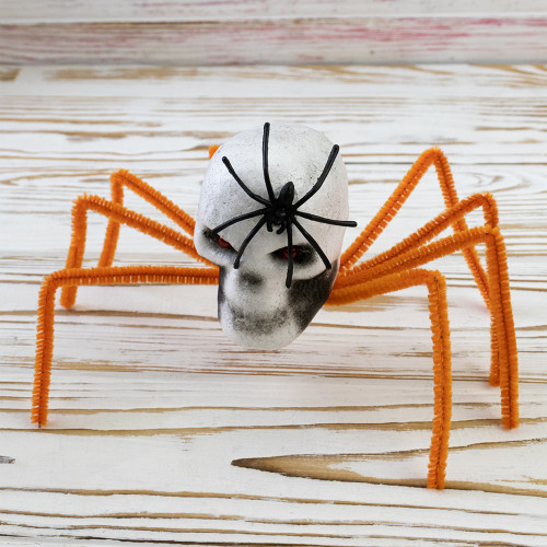 Паук готический череп 30см (оранжевый)